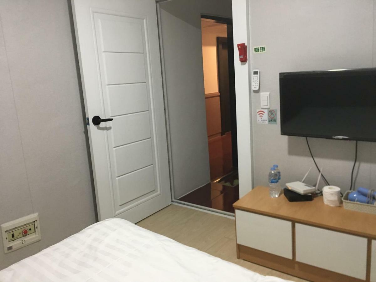 Dongseongro Gyeong's Homestay Daegu