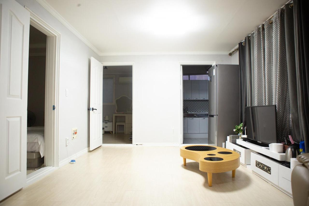 Homestay Dongseongro Gyeong's *